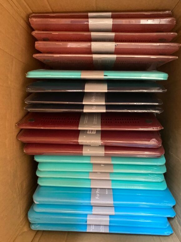 APPLE RETINA 15 INCH CASING