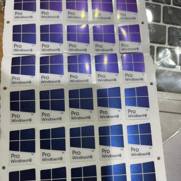 windows 8 pro sticker