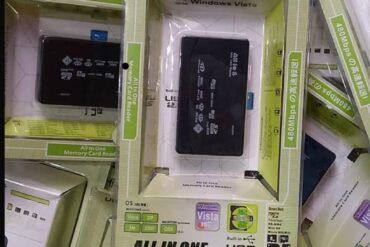 All in 1 Card Reader 6 Card slot B013